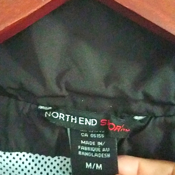 North End Sport Athletic Sweater, Size M - Picture 5 of 8
